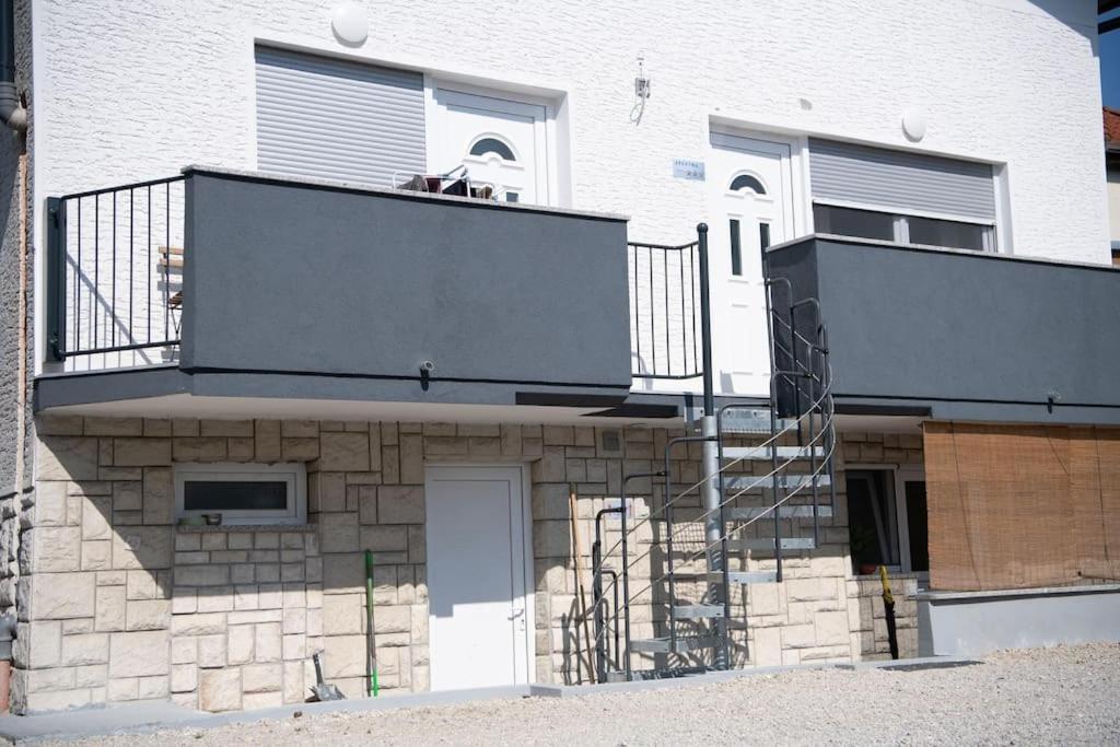 Duplex Apartma Nikolina Spodnje Jarse Exterior photo